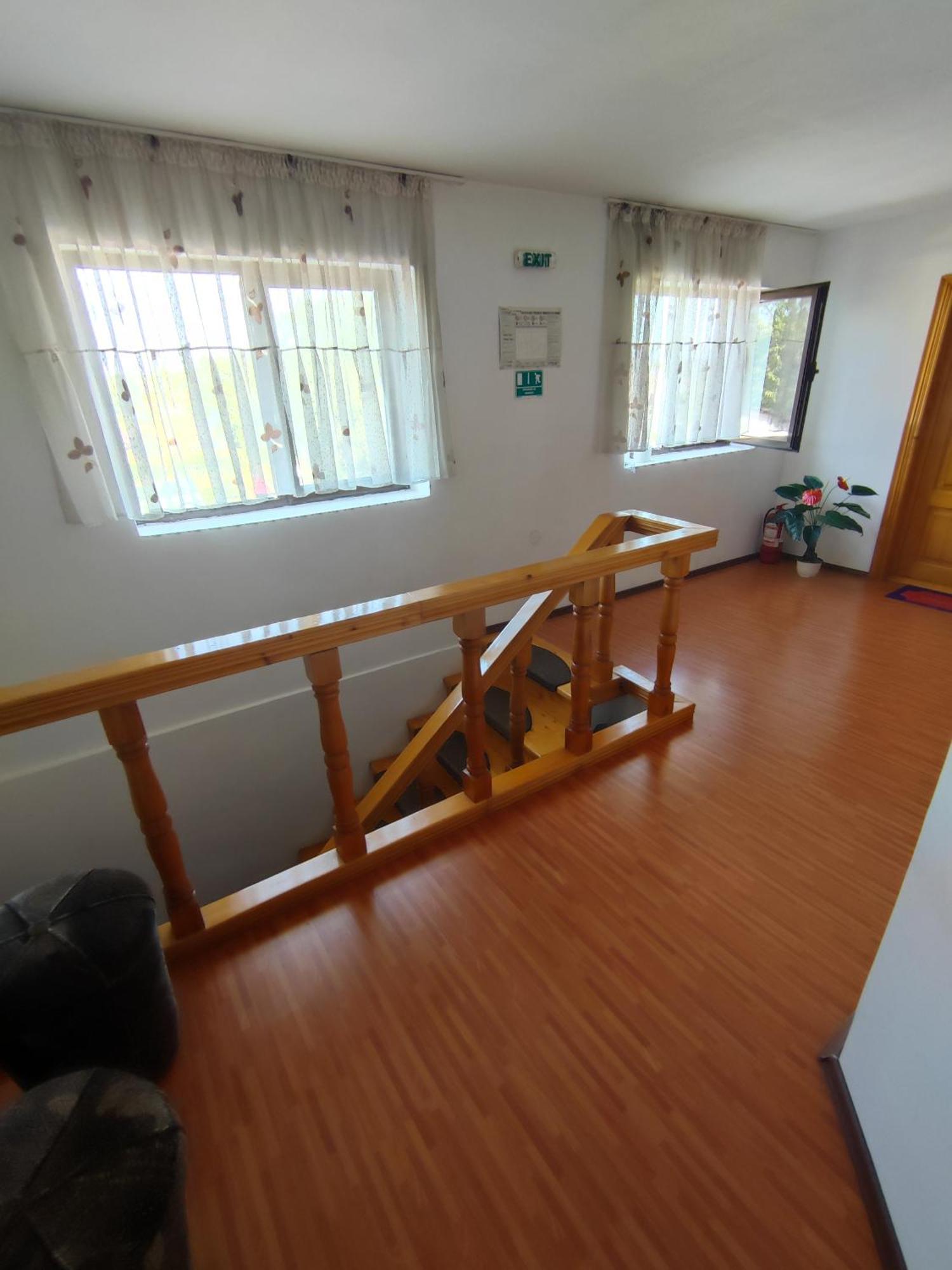 Camere de inchiriat EDELWEISS Dumbrava Roşie Exterior foto